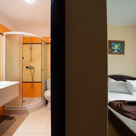 Guest house Decorale *